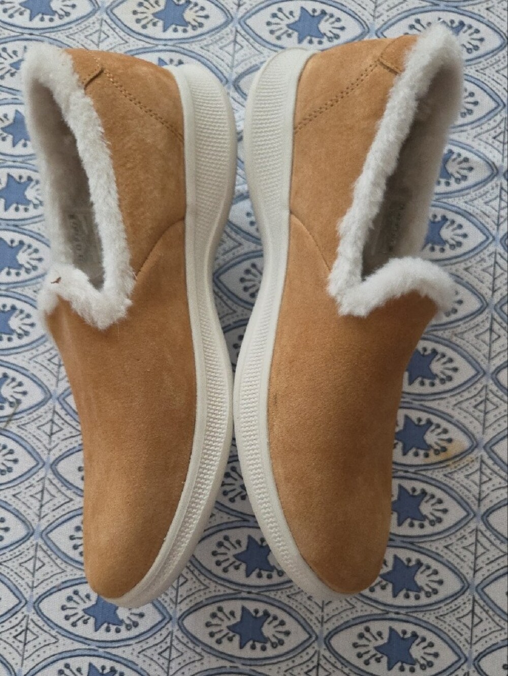 Goga Max Faux-Shearling Lined Slip-On Slippers - Chestnut - Picture 5 of 5